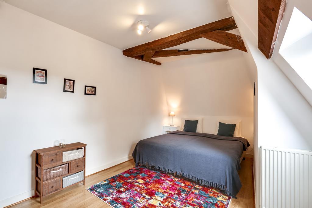 Chateau Turgot Gites Bons-Tassily Eksteriør billede